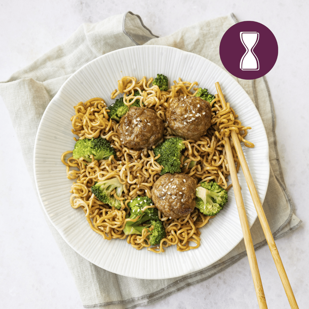 Afslank: Kalkoenballetjes met broccoli en noedels